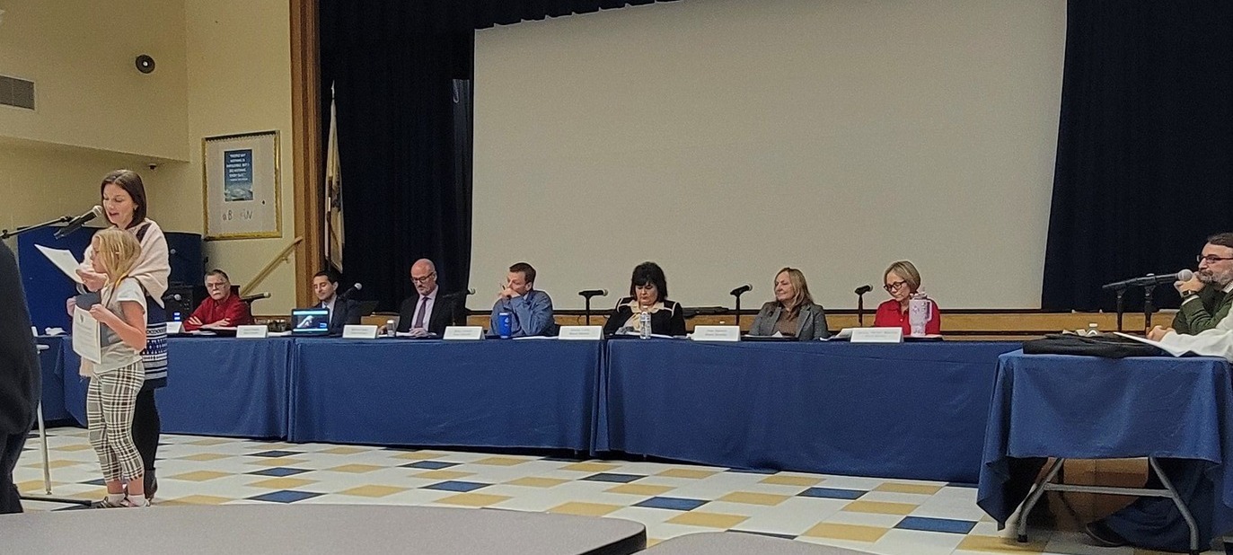 Student awards presentation - with them on their phones